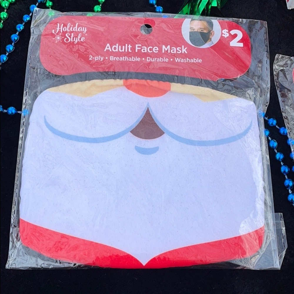 NWT Holiday Style Christmas Face Masks Coffee Cup